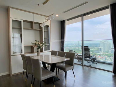 Kosmo Tây Hồ, Vietnam Kosmo Tây Hồ, Vietnam