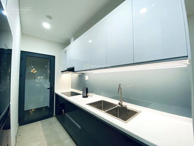 The Monarchy, Vietnam The Monarchy, Vietnam