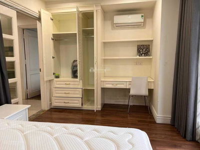 D’. Le Roi Soleil, Vietnam D’. Le Roi Soleil, Vietnam