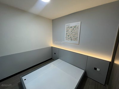 De La Sol, Vietnam De La Sol, Vietnam