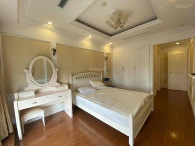 Mandarin Garden, Vietnam Mandarin Garden, Vietnam