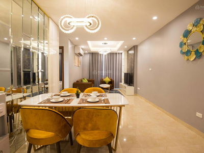 Trung Hoa Nhan Chinh, Vietnam Trung Hoa Nhan Chinh, Vietnam