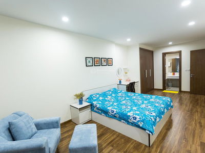 The Golden Palm Lê Văn Lương, Vietnam The Golden Palm Lê Văn Lương, Vietnam