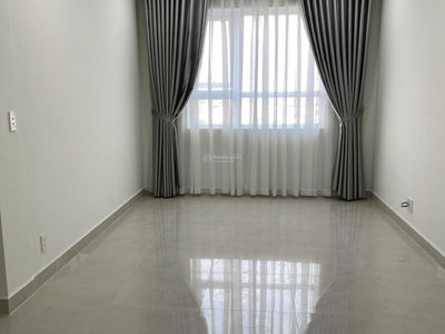 Topaz Elite, Vietnam Topaz Elite, Vietnam