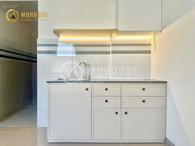 Dang Thuy Tram Street, Vietnam Dang Thuy Tram Street, Vietnam