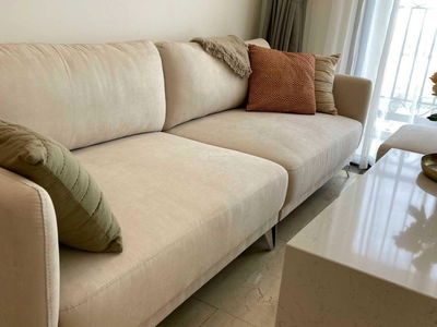 D’. Le Roi Soleil, Vietnam D’. Le Roi Soleil, Vietnam