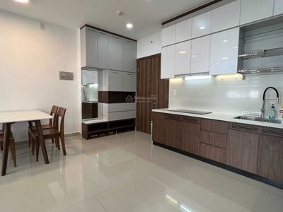 Topaz Elite, Vietnam Topaz Elite, Vietnam