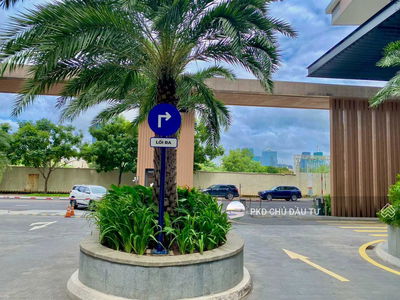 The River Thu Thiem, Vietnam The River Thu Thiem, Vietnam