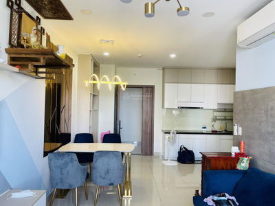 Topaz Elite, Vietnam Topaz Elite, Vietnam