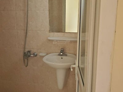 Gehäuse In Hanoi, Vietnam  Gehäuse In Hanoi, Vietnam