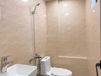 Gehäuse In Hanoi, Vietnam  Gehäuse In Hanoi, Vietnam