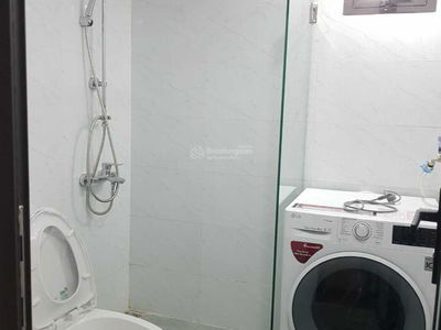 Hoang Van Thu Street, Vietnam Hoang Van Thu Street, Vietnam