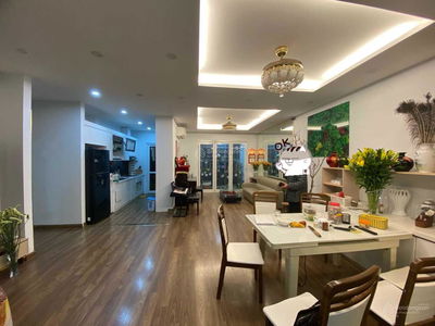 Riverside Garden, Vietnam Riverside Garden, Vietnam