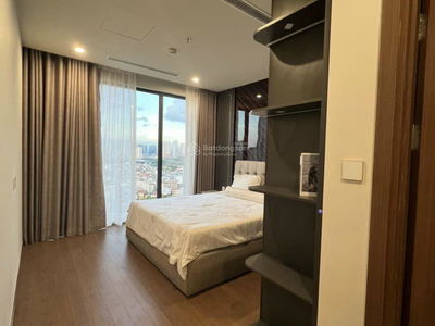 The Golden Palm Lê Văn Lương, Vietnam The Golden Palm Lê Văn Lương, Vietnam