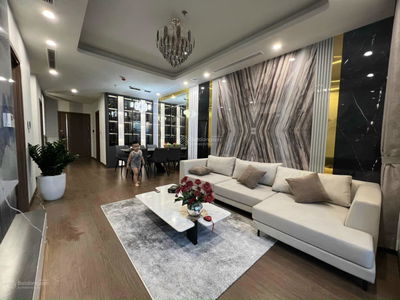 The Golden Palm Lê Văn Lương, Vietnam The Golden Palm Lê Văn Lương, Vietnam