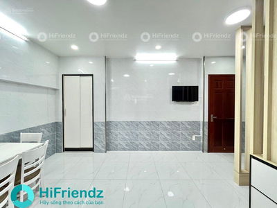 Gehäuse In Nha Be, Vietnam Gehäuse In Nha Be, Vietnam