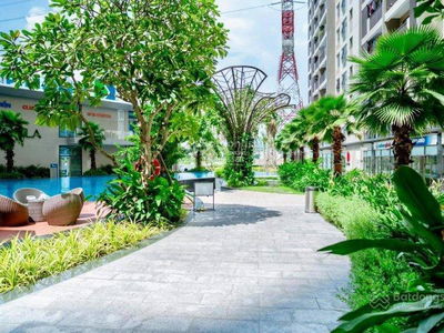 Jamila Khang Điền, Vietnam Jamila Khang Điền, Vietnam