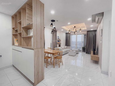 Sunrise City, Vietnam Sunrise City, Vietnam