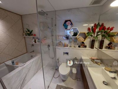 Diamond Island, Vietnam Diamond Island, Vietnam