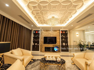 The Golden Armor, Vietnam The Golden Armor, Vietnam