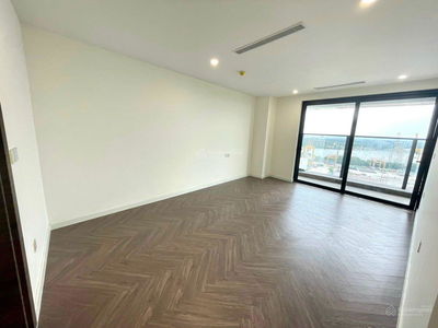 Sunshine Diamond River, Vietnam Sunshine Diamond River, Vietnam