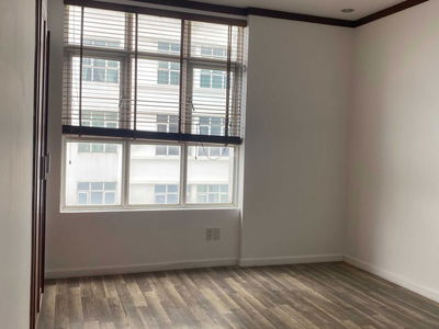 Hoang Anh Thanh Binh, Vietnam Hoang Anh Thanh Binh, Vietnam