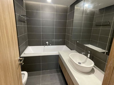 The Matrix One, Vietnam The Matrix One, Vietnam