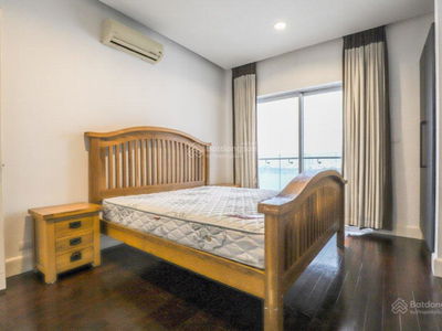 Golden Westlake, Vietnam Golden Westlake, Vietnam