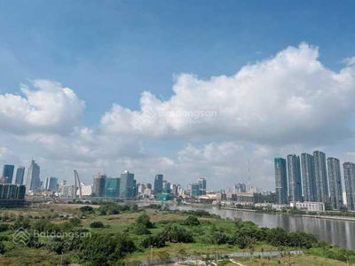 The River Thủ Thiêm, Vietnam The River Thủ Thiêm, Vietnam