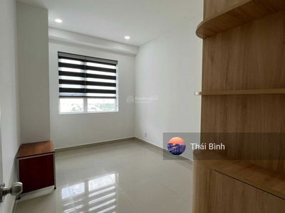 Topaz Elite, Vietnam Topaz Elite, Vietnam