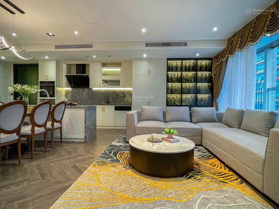 Golden Palace, Vietnam Golden Palace, Vietnam