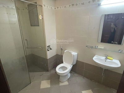 N05 - KDT Đông Nam Trần Duy Hưng, Vietnam N05 - KDT Đông Nam Trần Duy Hưng, Vietnam