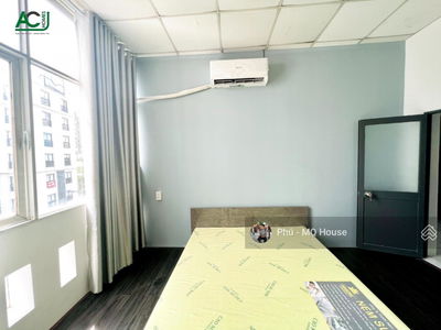 Bach Dang Street, Vietnam Bach Dang Street, Vietnam