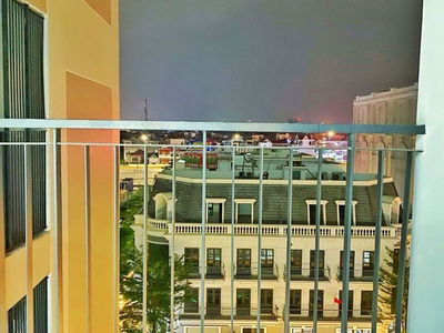 Charm City, Vietnam Charm City, Vietnam