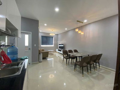 Topaz Elite, Vietnam Topaz Elite, Vietnam