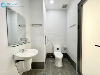 Gehäuse In Nha Be, Vietnam Gehäuse In Nha Be, Vietnam