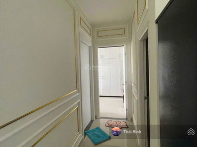 Topaz Elite, Vietnam Topaz Elite, Vietnam