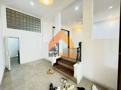 Gehäuse In Nha Be, Vietnam Gehäuse In Nha Be, Vietnam