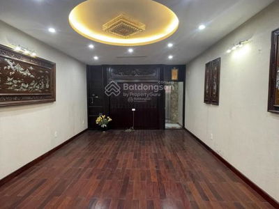 Gehäuse In Hanoi, Vietnam Gehäuse In Hanoi, Vietnam