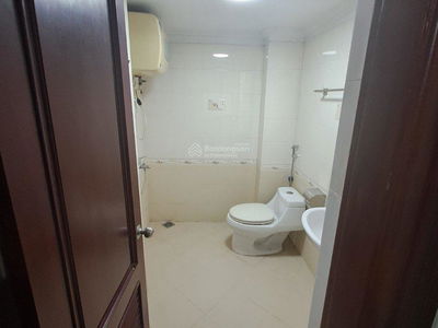 Gehäuse In Hanoi, Vietnam Gehäuse In Hanoi, Vietnam