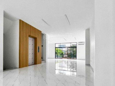 Gehäuse In Hanoi, Vietnam Gehäuse In Hanoi, Vietnam