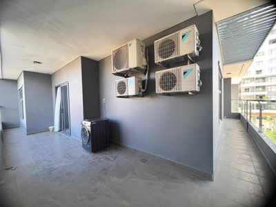 The Monarchy, Vietnam  The Monarchy, Vietnam