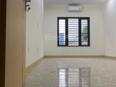 Gehäuse In Hanoi, Vietnam Gehäuse In Hanoi, Vietnam