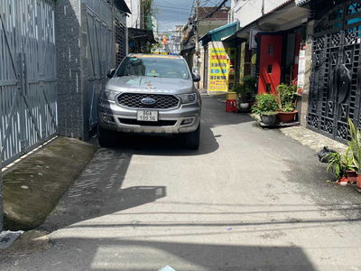 Housing in Ho Chi Minh City, Vietnam Housing in Ho Chi Minh City, Vietnam