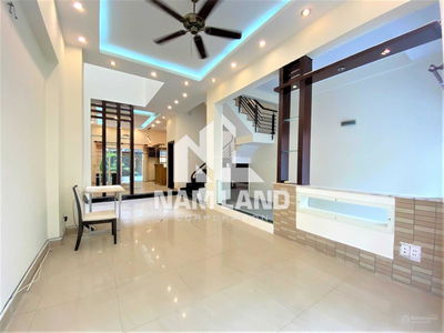 Housing in Nha Be, Vietnam Housing in Nha Be, Vietnam