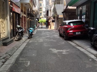 Gehäuse In Hanoi, Vietnam Gehäuse In Hanoi, Vietnam