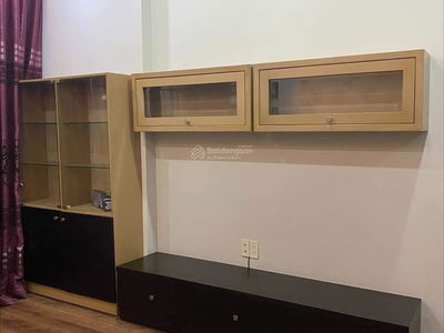 Свойство in Nha Be