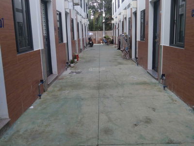 Gehäuse In Can Giuoc, Vietnam Gehäuse In Can Giuoc, Vietnam