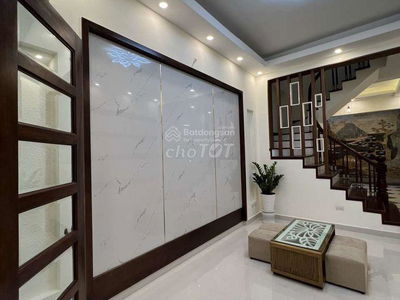 Gehäuse In Hanoi, Vietnam Gehäuse In Hanoi, Vietnam