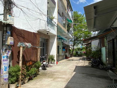 Housing in Ho Chi Minh City, Vietnam Housing in Ho Chi Minh City, Vietnam